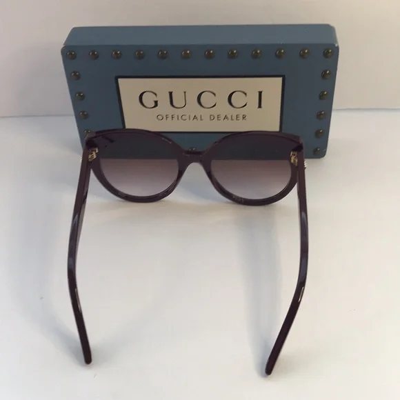 New Authentic Gucci GG0325S 007 55 are women display picture 1